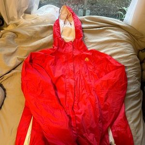 NIKE raincoat